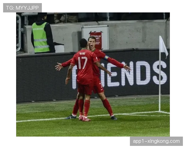 波黑3比1逆转罗马尼亚，多一人作战下半场连入两球